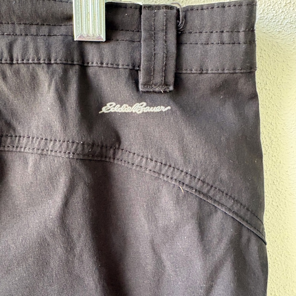 Eddie Bauer Size 16 Black Hiking Shorts 7” Inseam Outdoors Utility Activewear - Picture 4 of 13
